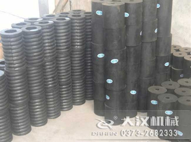 振動(dòng)篩橡膠彈簧 振動(dòng)篩橡膠彈簧