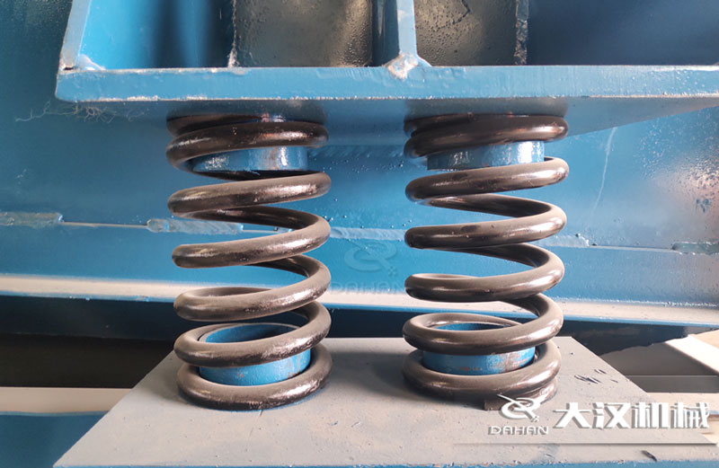 振動(dòng)篩減震彈簧